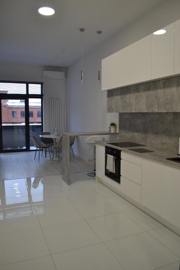 Exclusive Loft Tymienieckiego Street Apartman Łódź Kültér fotó